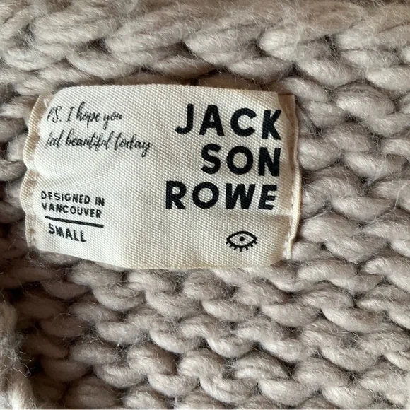 Jackson Rowe I See You Chunky Knit Cardigan in Stone Size S - Picture 11 of 13